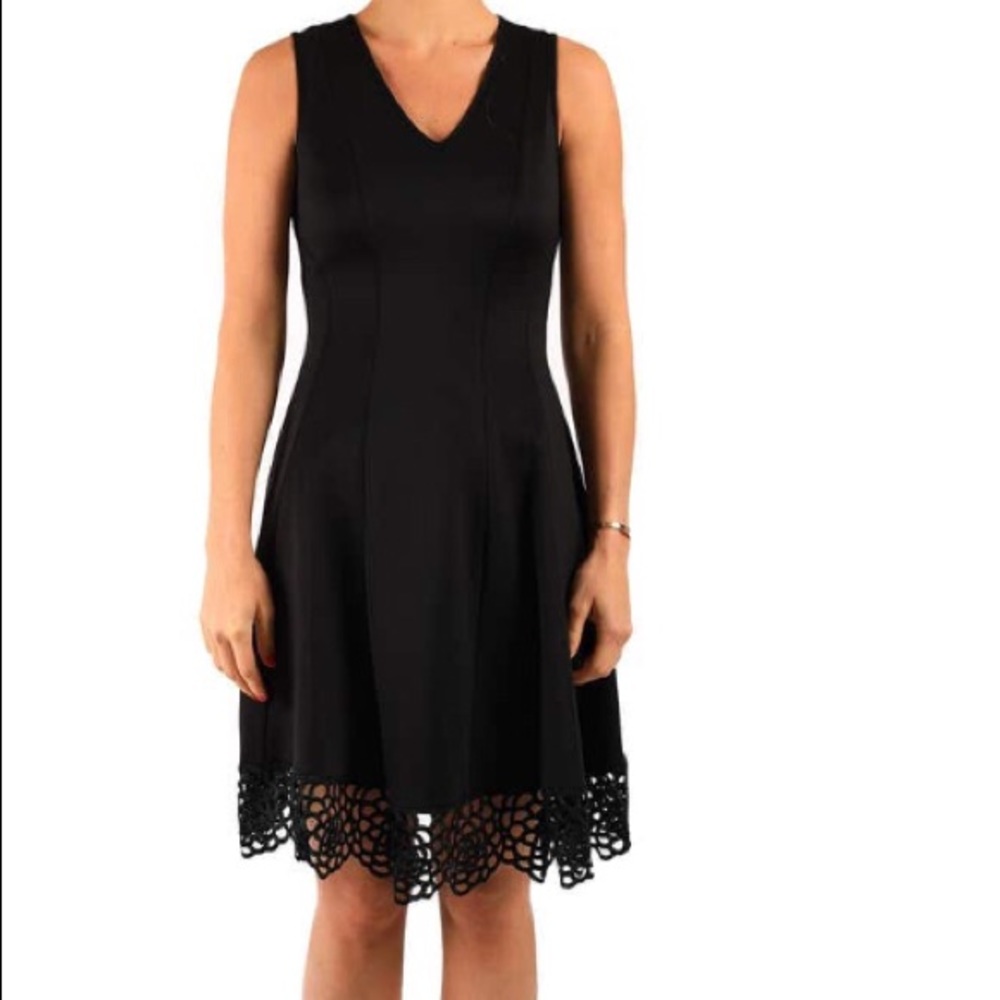 ♠️NWT Donna Ricco V-Neck Fitted Flare Dress